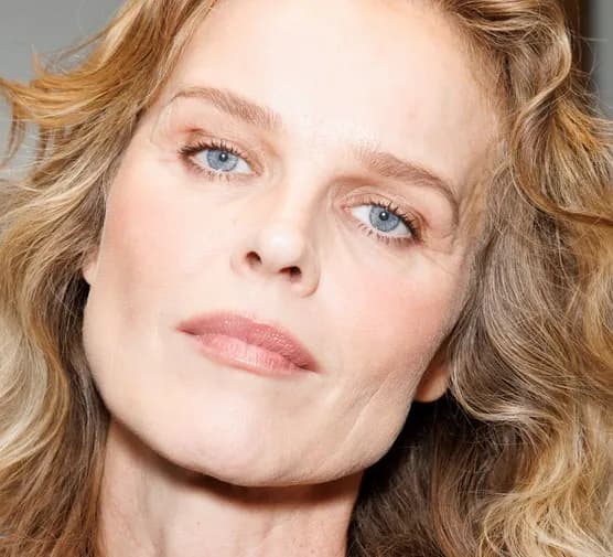 Jaki podkład do cery dojrzałej? Oto najlepsze wybory dla Ciebie